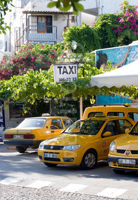 Be careful when you choose a taxi in Turkey!!